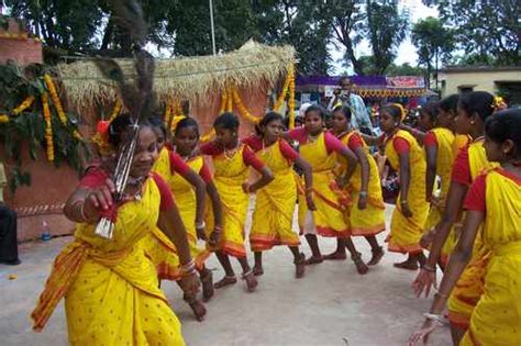 Tribal Dance India - GENERAL AWARENESS