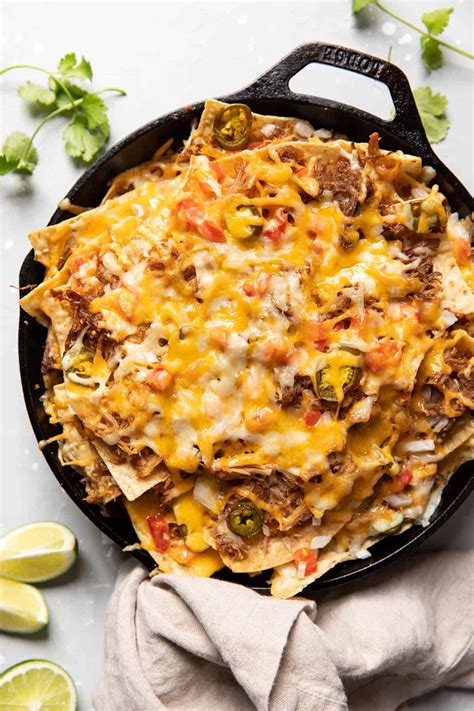 30 Minute Skillet Carnitas Nachos - Modern Crumb