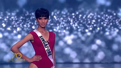 Bán kết Miss Universe Kim Duyên xuất hiện tự tin vòng bikini fan hoảng hồn chuyện MC gọi