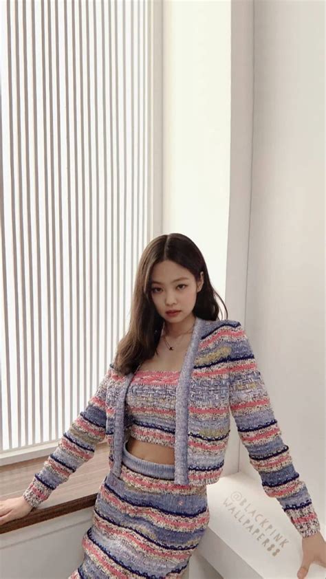 Ros And Jennie Blackpink Jennie Tweed Dress Chanel Tabi Shoes