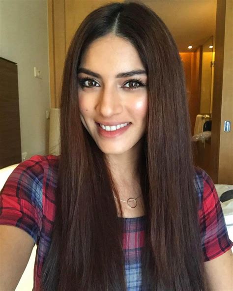 Sapna Pabbi Wiki, Biography, Age, Movies, Images & More - News Bugz