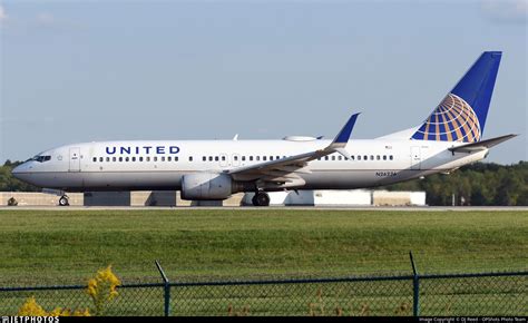 N26226 Boeing 737 824 United Airlines DJ Reed JetPhotos