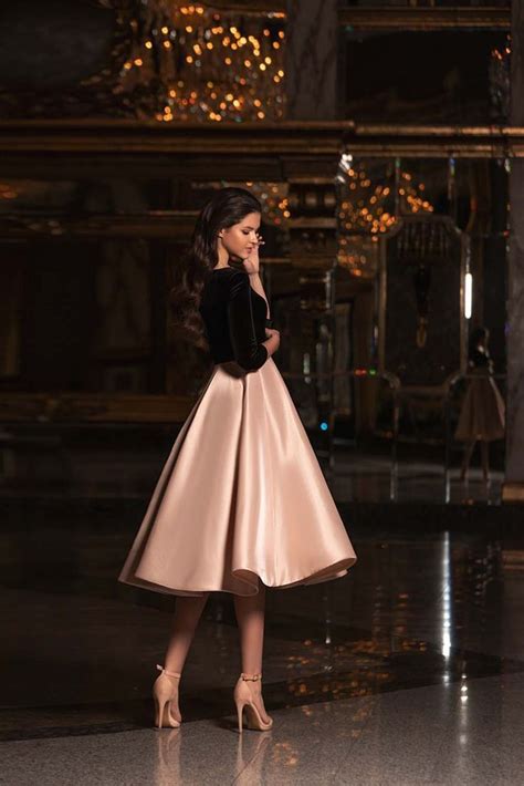 auf My Pins | Hübsche kleider, Abendkleid, Schicke kleider