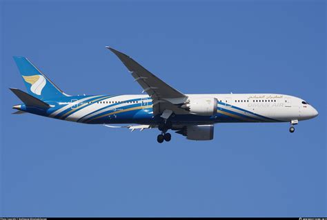 A4O SC Oman Air Boeing 787 9 Dreamliner Photo By Wuthiwong