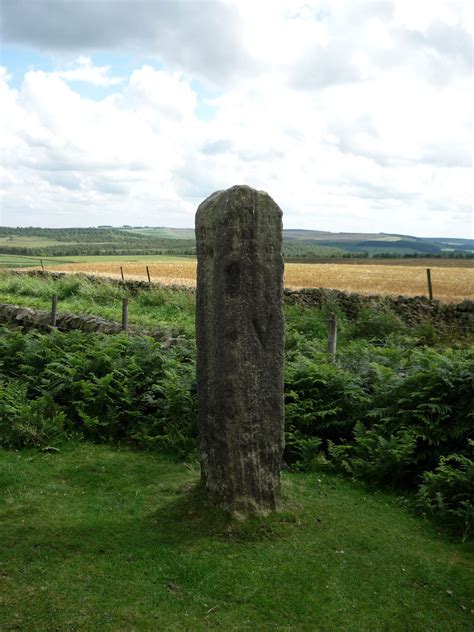 Guide Stoop Curbar Gap Derbyshire Graham Hogg Geograph Britain