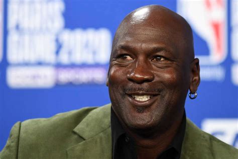 Michael Jordan To Sell Majority Stake In Nba S Charlotte Hornets