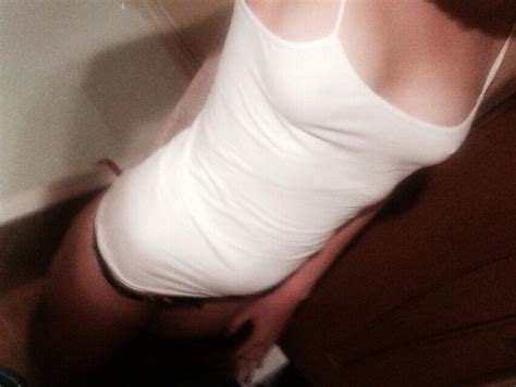 Amateur Photos 9418 Nude Photos6130 30042 Foto Porno