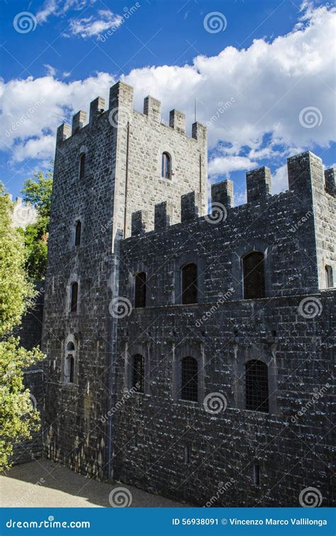 Details Towers and Medieval Castles in Tuscany Stock Image - Image of ...