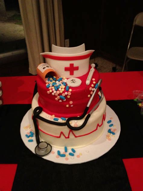 Pin By Victoria Young On Nursing Nursing Graduation Cakes