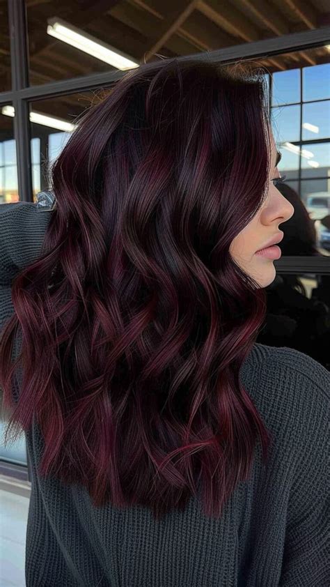 Get the Burgundy Hair of Your Dreams: 25 Expert Ideas for a Stylish ...