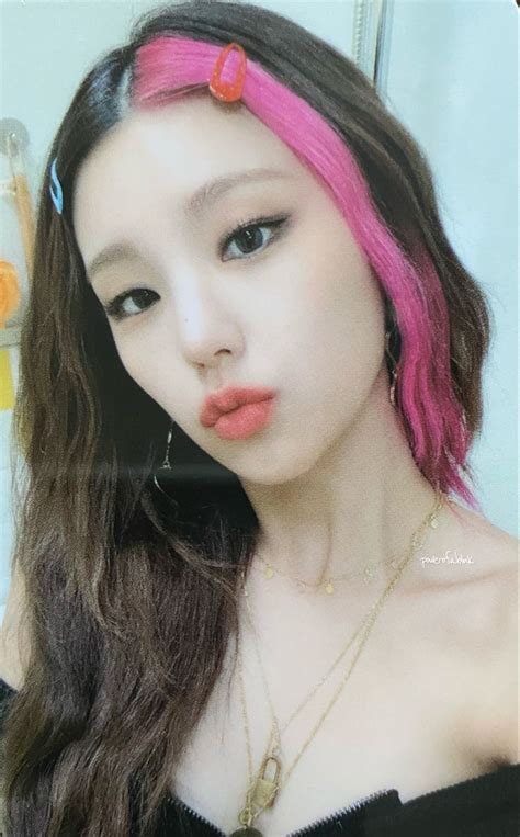 Itzy Photocard Scan Member Yeji Era Crazy In Love Pob Withdrama