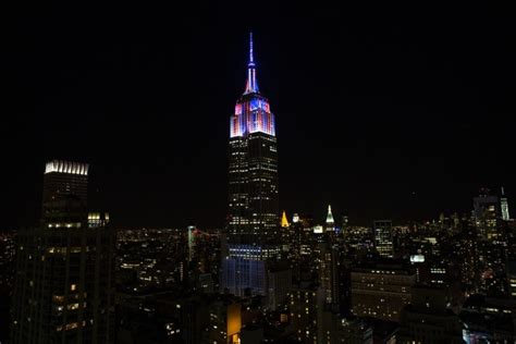 Empire State Building Light Show Honors Famous Artworks From the Whitney Museum Collection