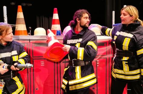 Bei Der Feuerwehr Wird Der Kaffee Kalt Feuerwehrabenteuer Von Hannes