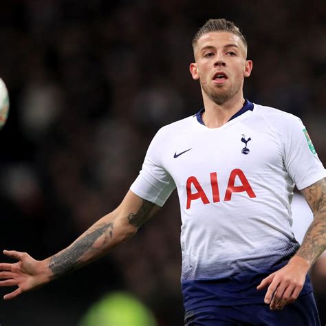 Toby Alderweireld Says He's 'Very Happy to Stay Another Year' at ...