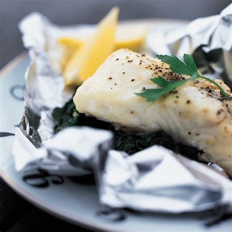 How To Cook Sea Bass Fillets In The Oven In Foil Foodrecipestory