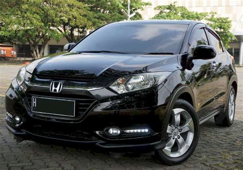 Hrv E Automatic Pajak Panjang Low Km Rawat Honda Istimewa