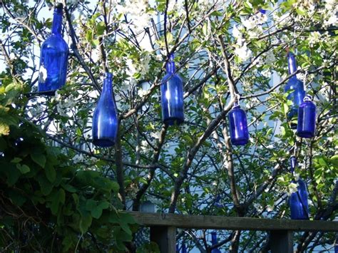 Lowcountry Life The Legend Of The Bottle Tree Explore Beaufort Sc