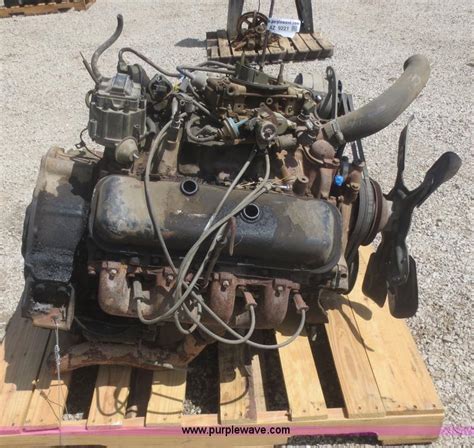 1979 Chevrolet 366 Eight Cylinder Gas Engine In Fort Scott Ks Item