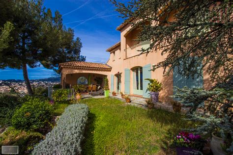 vente TOULON FARON VUE MER PANORAMIQUE VILLA T4 SUR TERRAIN DE 695M²