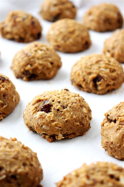 Healthy Date Breakfast Cookies - Monday Sunday Kitchen