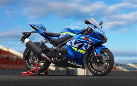 Suzuki Gsxr Wallpaper 63 Pictures WallpaperSet