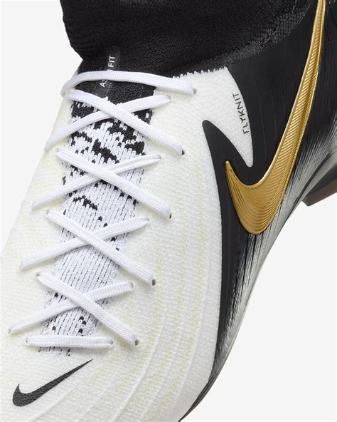 Nike Phantom Luna 2 Pro FG High Top Football Boot Nike UK