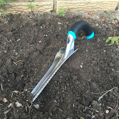 Ergonomic Weeder - Radius Garden