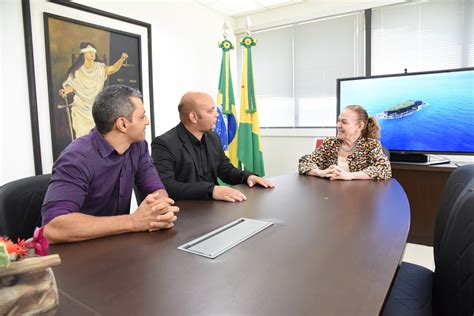 Poder Judiciário do Estado do Acre TJAC e sindicato discutem