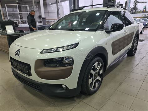 Car Gr Citroen C4 Cactus 14 1 6 HDi 100PS SHINE PANORAMA NAVI CLIMA