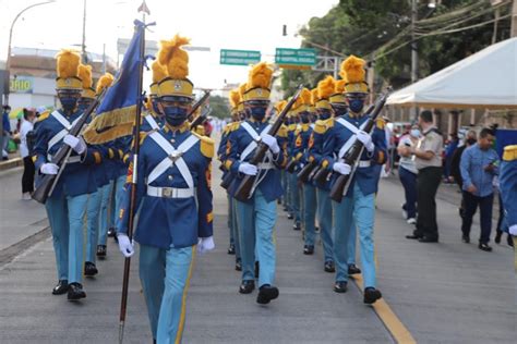 Así se festejó el 15 de septiembre en Honduras y el regreso de desfiles