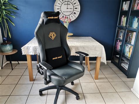 Anda Seat Phantom 3 Review A Spacious Gaming Chair That Doesnt Take