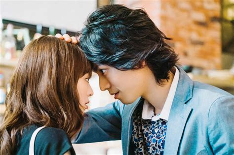 【写真 1 4枚】連続ドラマ「コーヒー＆バニラ」第5話の場面写真 （c）「コーヒー＆バニラ」製作委員会・mbs（c）朱神宝／小学館