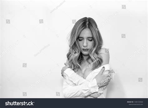 Portrait Amazing Beautiful Blonde Woman写真素材1336104500 Shutterstock