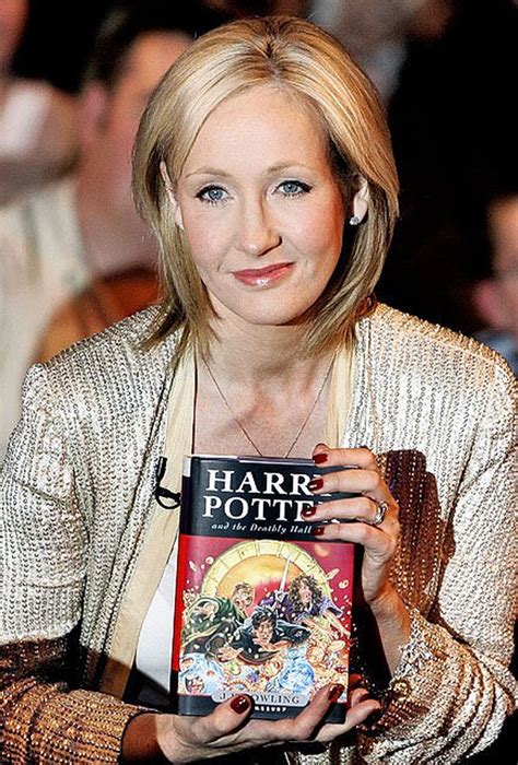 J.K. Rowling looking into Harry Potter e-books - syracuse.com