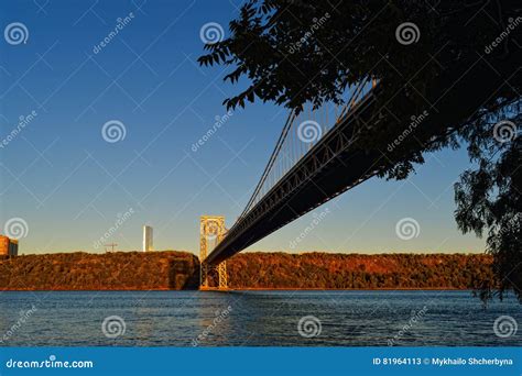 George Washington Bridge at Sunrise. Stock Image - Image of river ...