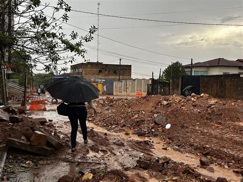 Avenida Da Miseric Rdia Moradores Enfrentam Dificuldades Obras E