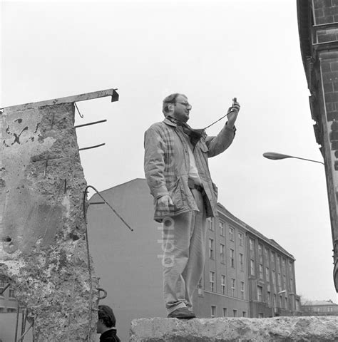 Berlin Abriss Der Mauer In Berlin