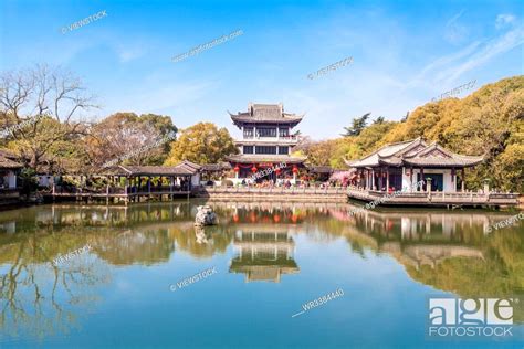 Jiangnan Gardens Li Garden Stock Photo Picture And Royalty Free