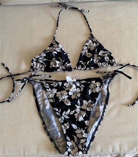 Bikini Schwarz Weiss Gr 38 Kaufen Auf Ricardo