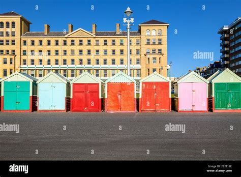 Colorful Brighton beach huts Stock Photo - Alamy