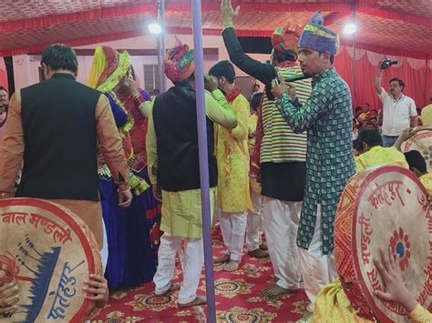 Folk Artists Gave Presentations People Danced To The Beat Of Dholak Along With The Tune Of