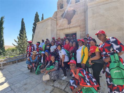 Christian Pilgrims Pray For Nigerias Peace In The Holy Land View