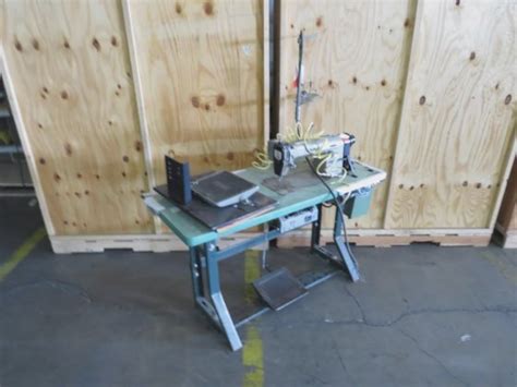 Juki Ddl 555 4 Industrial Sewing Machine Table And Servo Motor Enam Ds 3 4 Hp 55 In El Paso Tx Usa