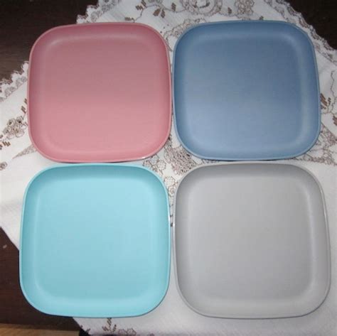 Vintage Tupperware Square Plates 8x8 Inches Stackable