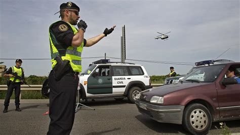 Interceptan A Dos Conductores Que Circulaban En Sentido Contrario Por