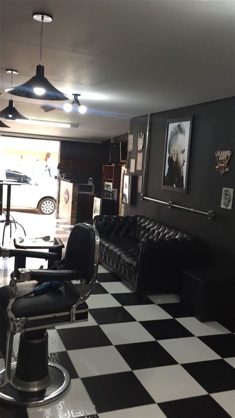 Pin By Fl Vio Murilo On Barbearia Lifestyle Barber Shop Decor Barber