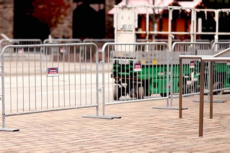 Crowd Control Barriers United Rent A Fence