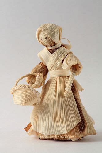 Pin By Vladim Ra Lounov On Pleten Ozdoby Corn Husk Dolls Corn Husk