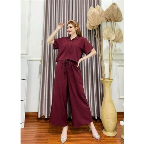 Jual ONE SET CROP POLOS JUMBO SET CROP WANITA SETELAN KEKINIAN LD