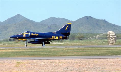 U S Navy Blue Angels Douglas A F Skyhawk Flickr